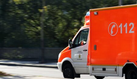Ambulans Jenazah Transportasi Penting Saat Kedukaan Ambulans Jenazah Transportasi Penting Saat Kedukaan